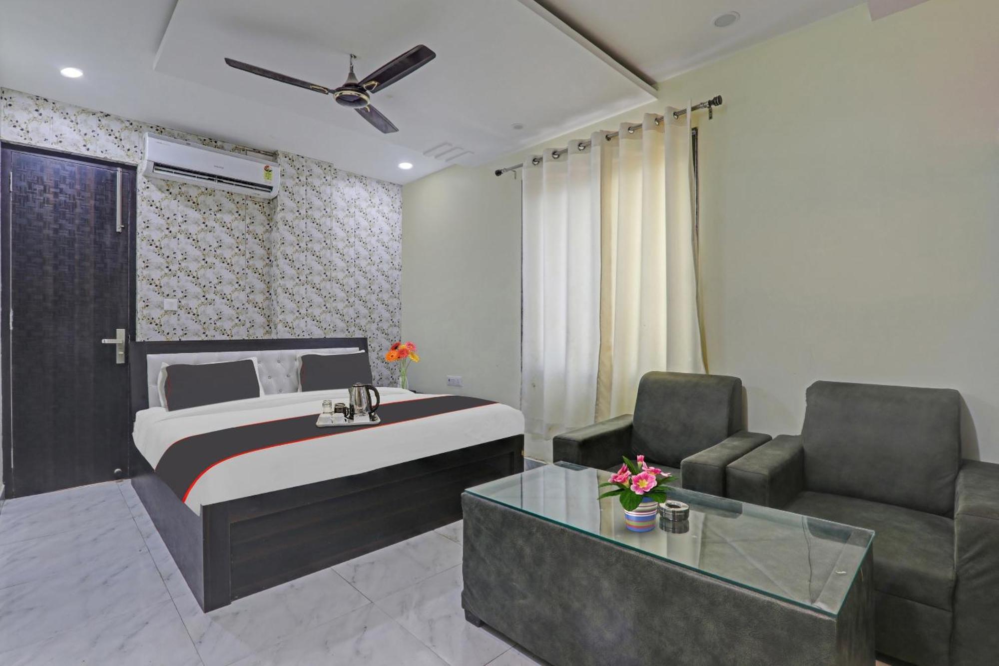 Hotel Collection O Srg Chinhat Exterior foto